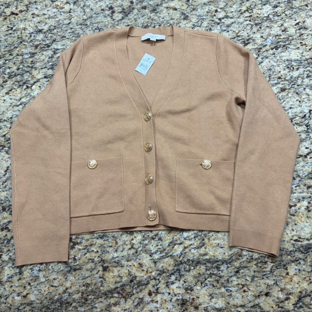 NEW LOFT Womens Camel Tan Gold Crest Button V-Neck Cardigan Sweater Size S ws